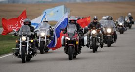 Российского участника пробега «Ночных волков» задержали в Польше, а полсотни его собратьев не пустили в Грузию