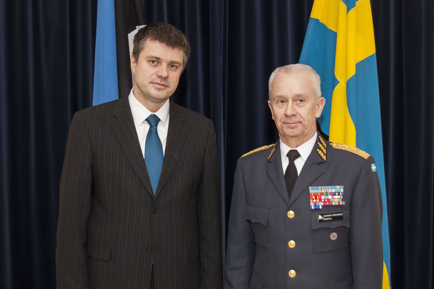 Kaitseminister Urmas Reinsalu ja Rootsi kaitseväe juhataja kindral Sverker Göranson täna kaitseministeeriumis.