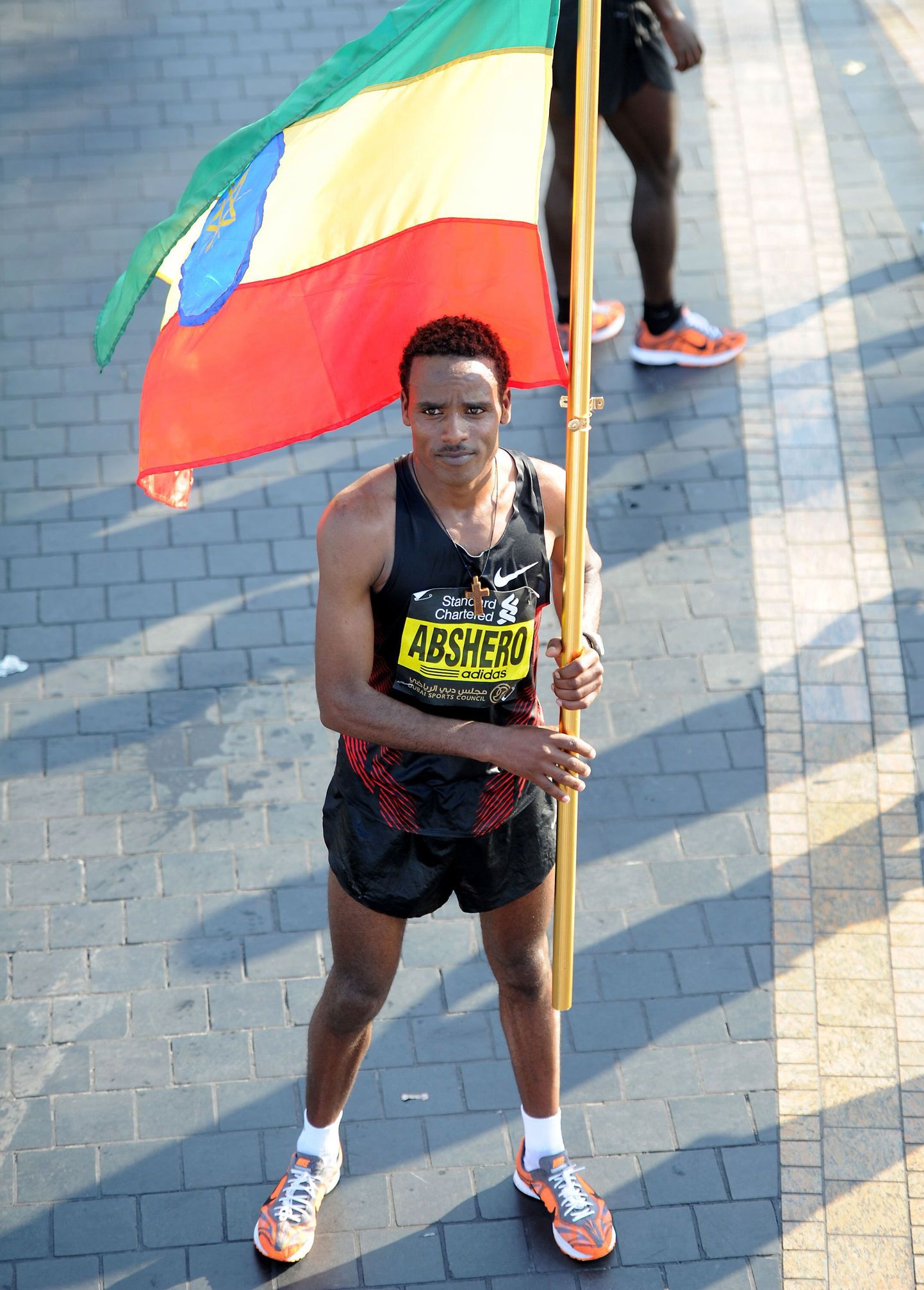 Ayele Abshero pärast Dubai maratoni võitu.