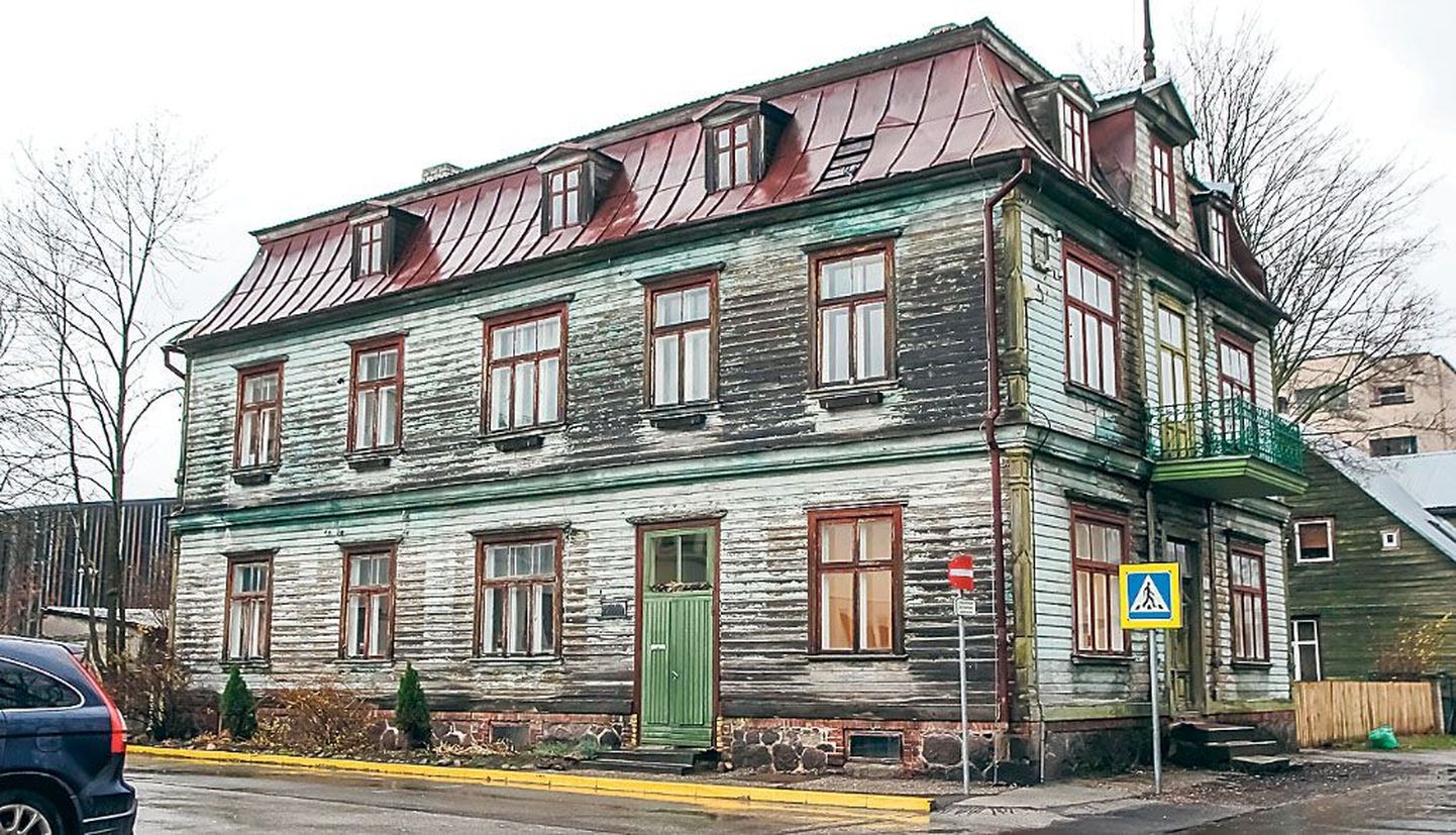 Pärnu endises loodusmajas asub linna kõige väiksema õpilaste arvuga koolimaja.