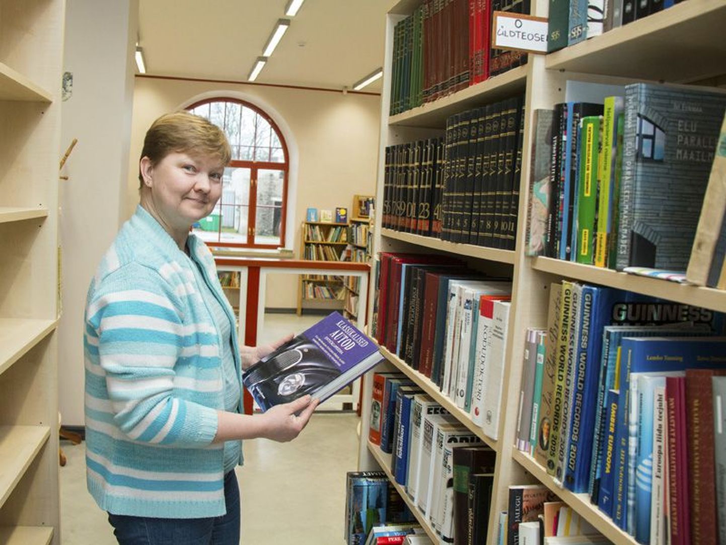 Laekvere vallamajas tegutseb alates sügisest raamatukogu, mis raamatukogu juhataja  Aive Hannineni sõnul on varasemast palju avaram ja valgusküllasem.