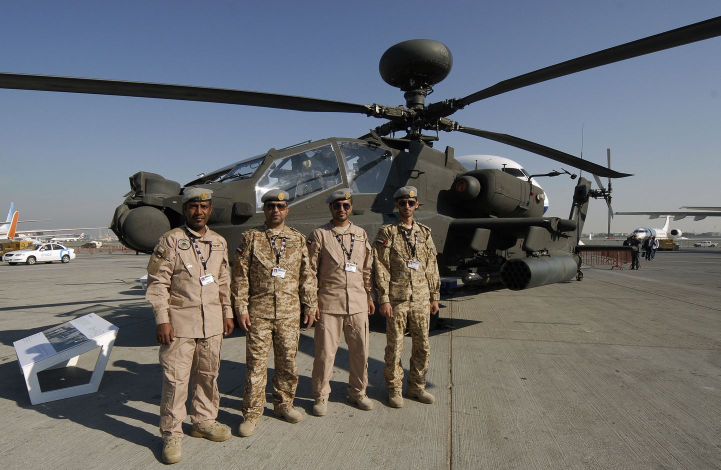 Araabia Ühendemiraatide helikopteripiloodid.