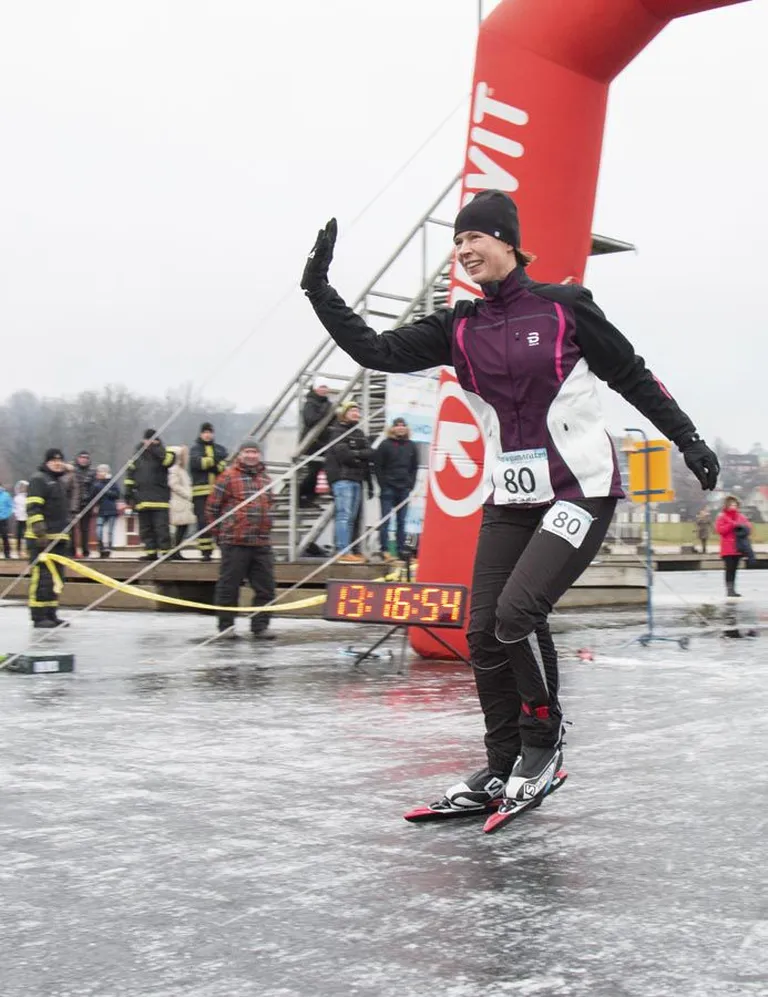 Eesti Vabariigi president Kersti Kaljulaid sai Mulgi uisumaratoni 30-kilomeetrisel sõidul 60. koha, vanuseklassis N40 oli ta aga lausa teine.