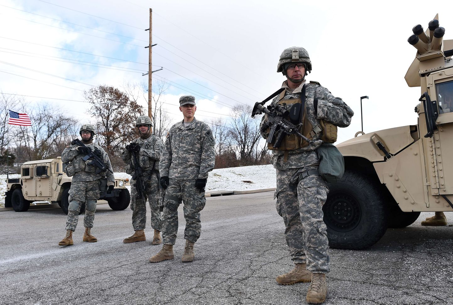 Rahutuste tõttu Fergusonis saadeti Rahvuskaardi sõdurid sinna korda looma.