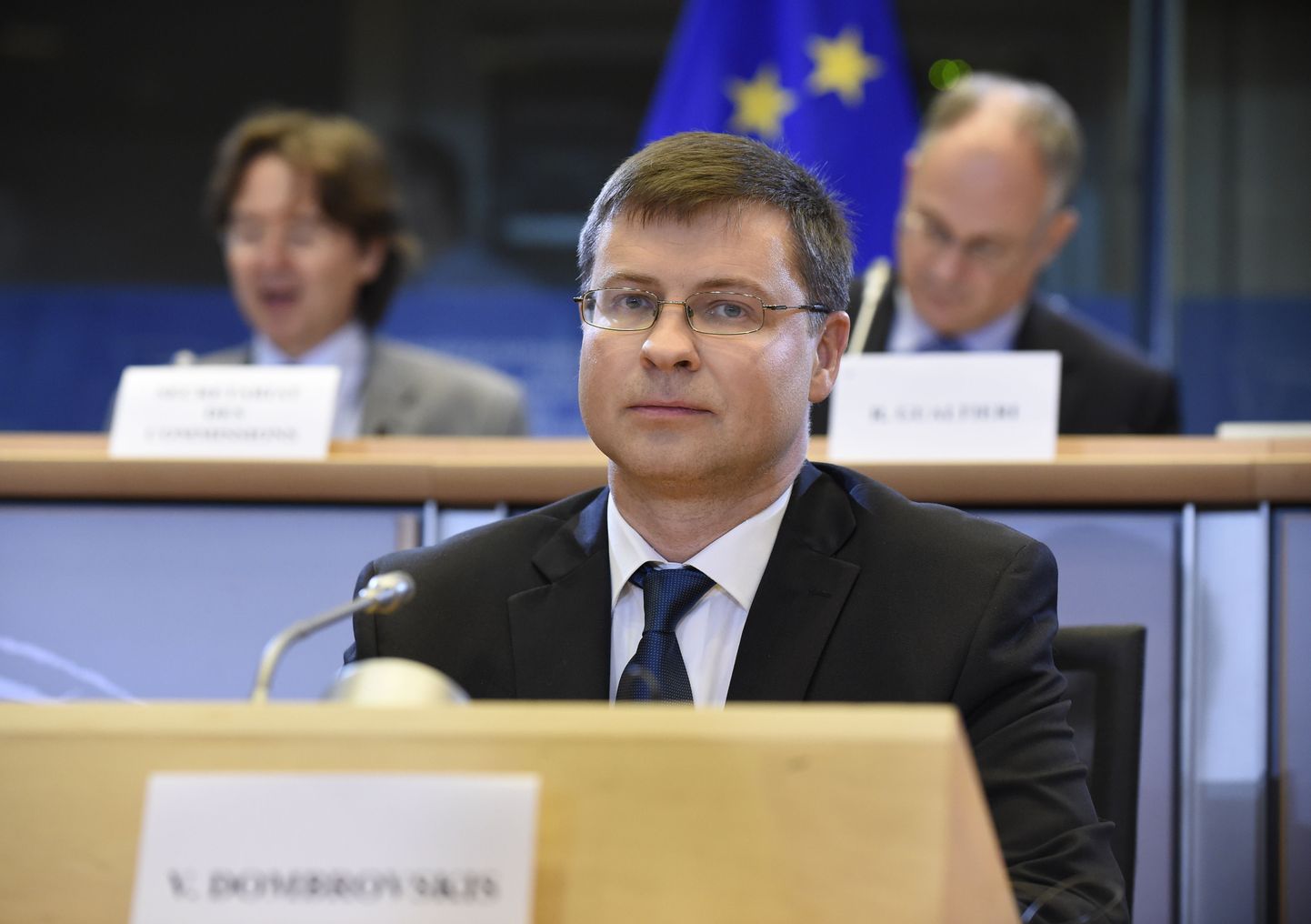 Valdis Dombrovskis Brüsselis europarlamendis kuulamisel.