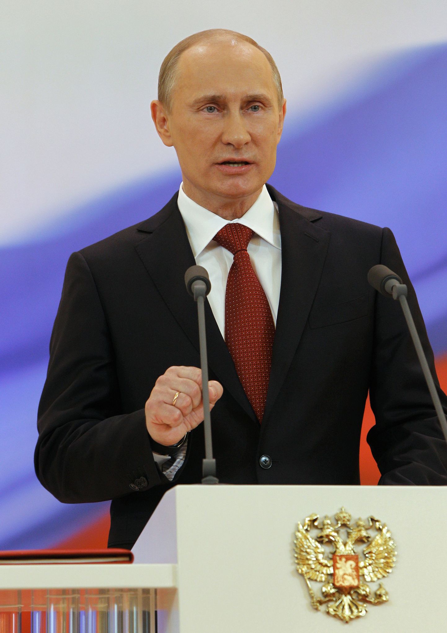 Vladimir Putin andis esmaspäeval Kremlis ametivande.