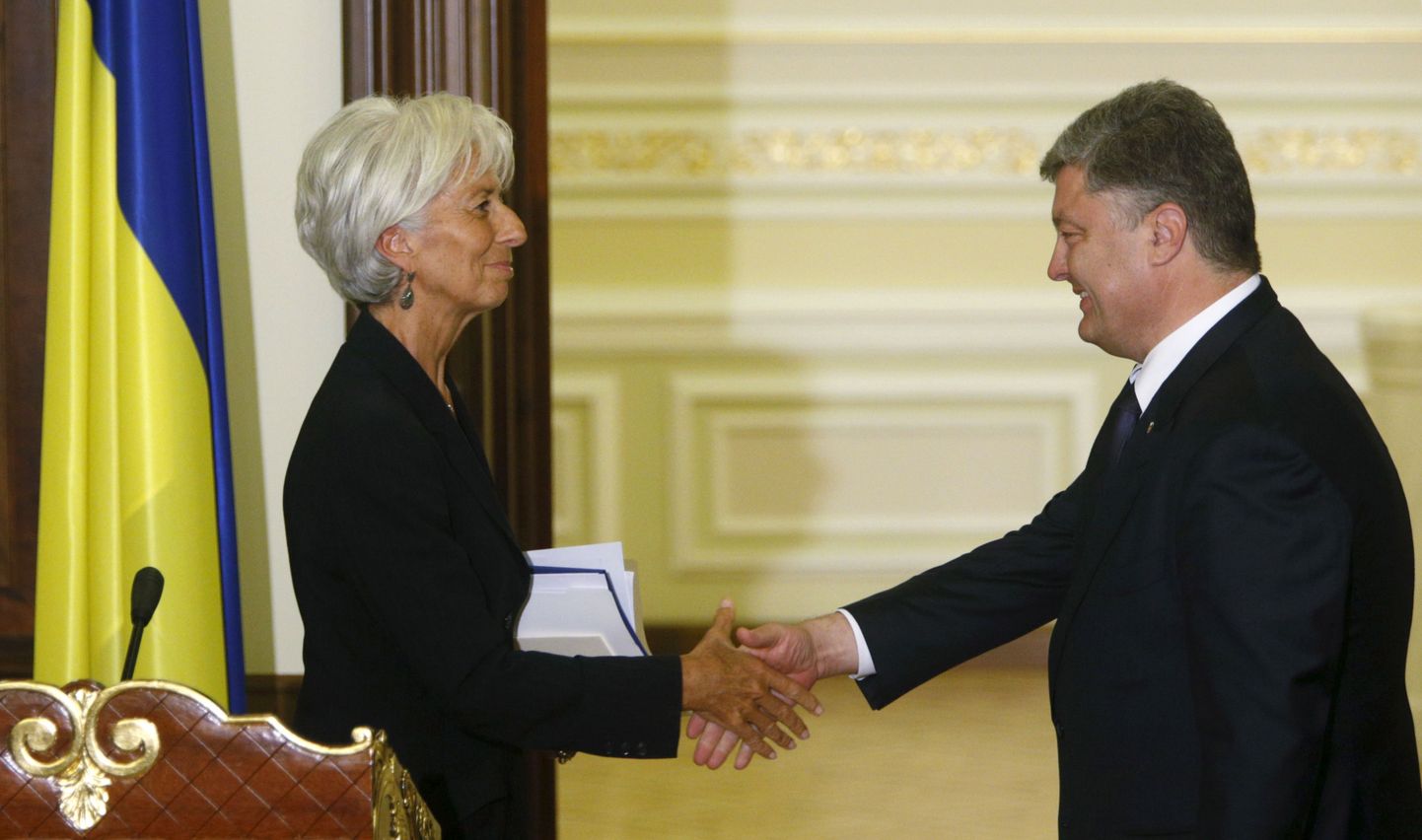 Ukraina president Petro Porošenko ja IMFi tegevjuht Christine Lagarde.