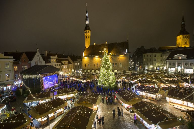 Tallinna jõuluturg Raekoja platsil. Foto: