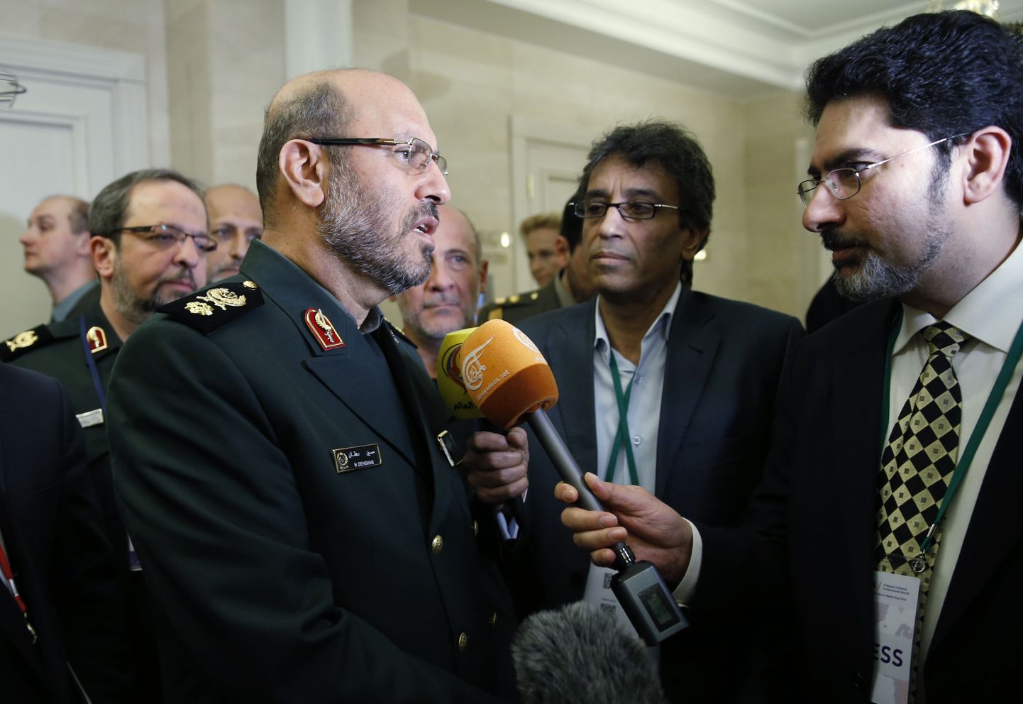 Iraani kaitseminister Hossein Dehghan (vasakul).