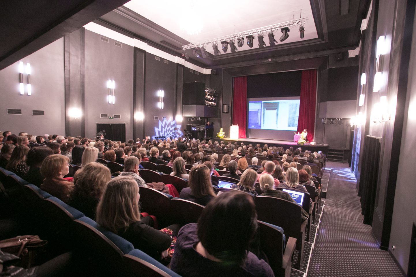 Muuseumide aastakonverents Rakvere teatris.