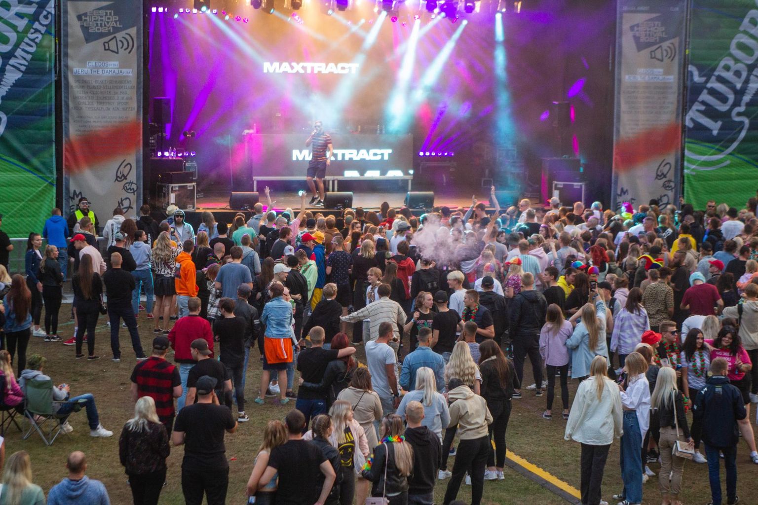 13. august ja Elva: sadu noori kokku meelitanud Eesti hiphopifestivalist sai koroonakolle, kuigi pidu toimus valdavalt vabas õhus.