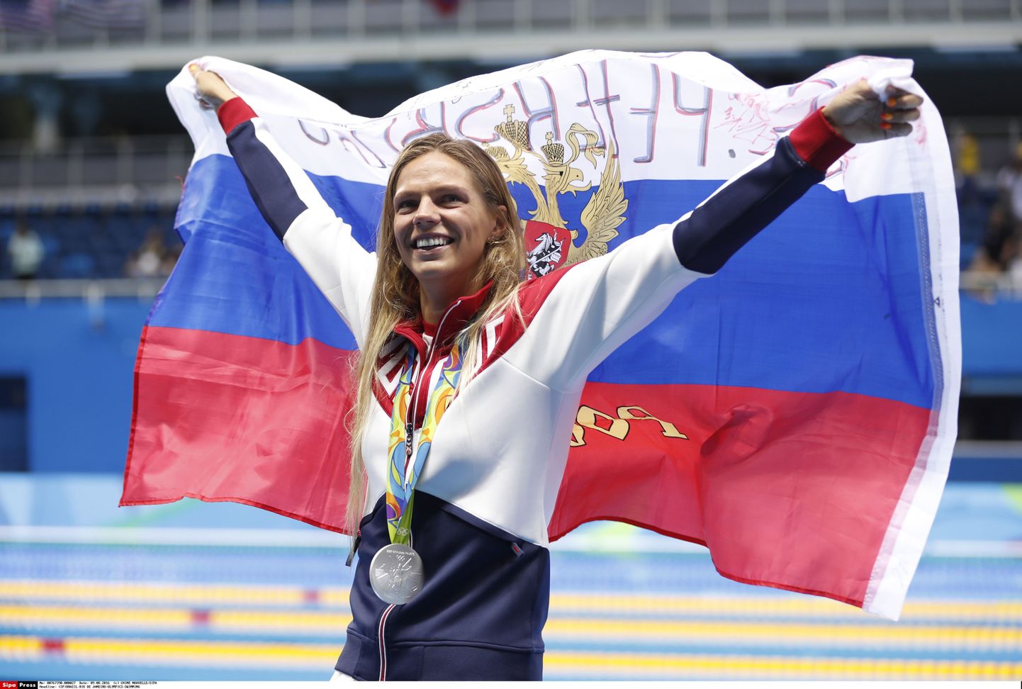 Julia Jefimova olümpiamängude hõbemedaliga