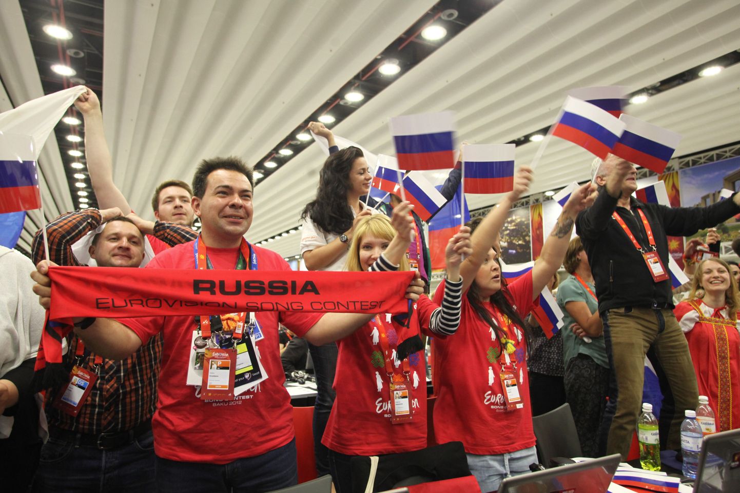 Российские фанаты на Евровидении-2012.