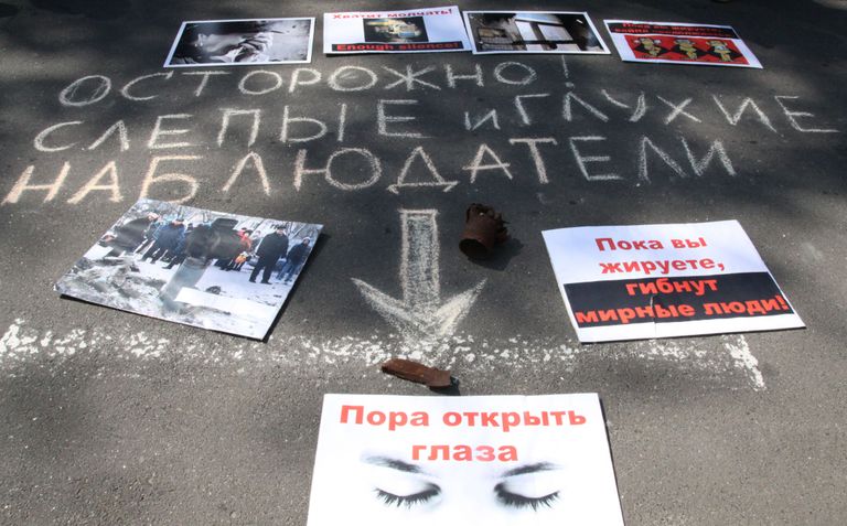 Scanpix. Фото из архива: протест против миссии ОБСЕ в Донецке, июль 2015.