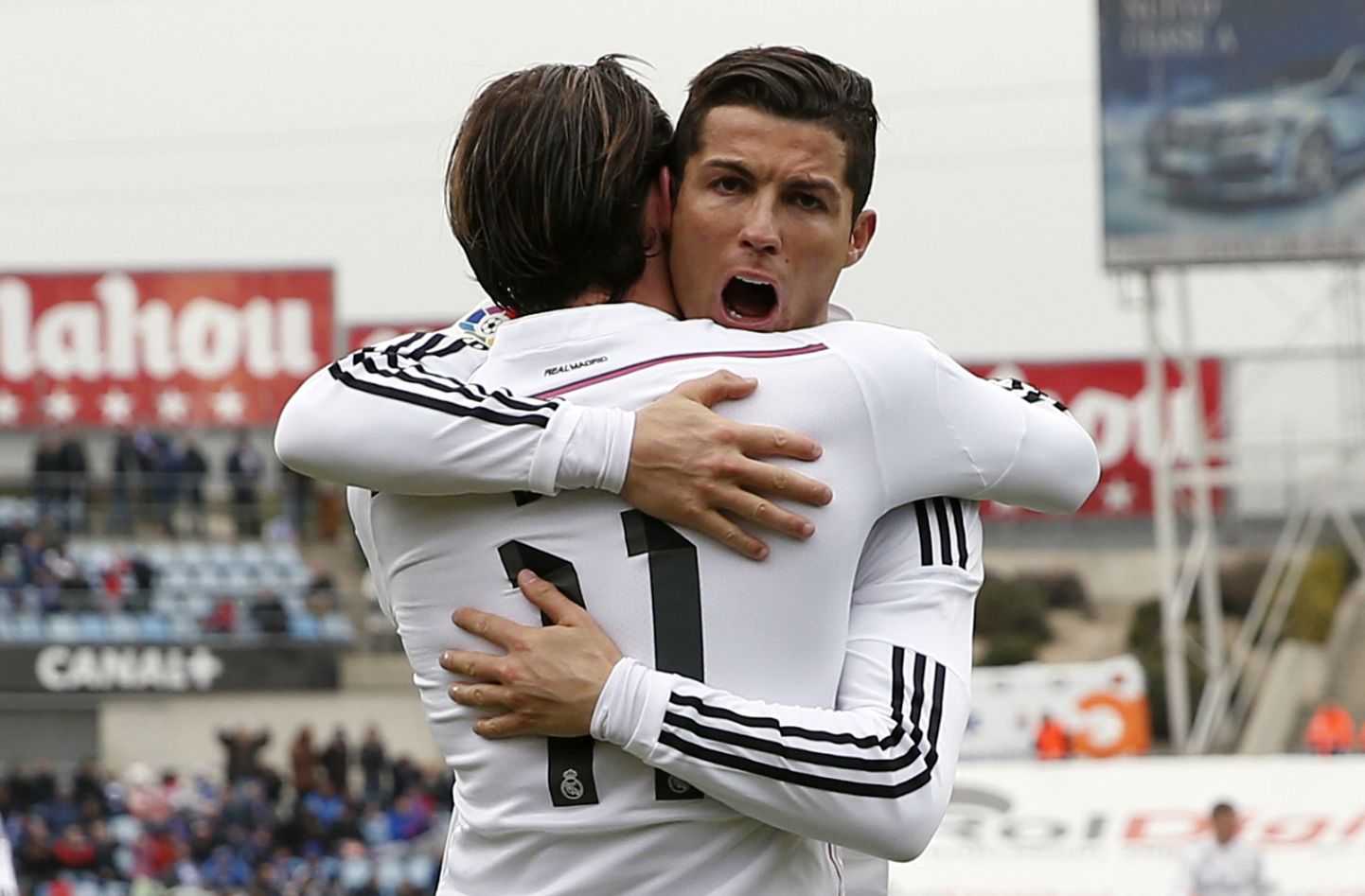 Cristiano Ronaldo ja Gareth Bale rõõmustavad värava üle.