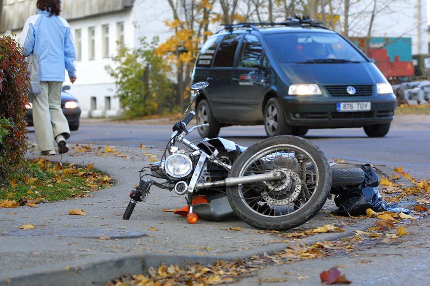 Viimati juhtus Reinu tee ja Riia maantee ristmikul õnnetus esmaspäeval, kui 19-aastane naine sõitis Honda Civicuga ette 53-aastase mehe juhitavale mopeedile.