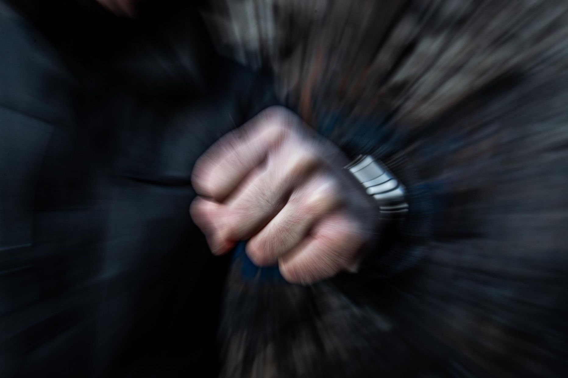 Soov osta pealinnast narkootikume lõppes Viljandi noormehele rünnaku ohvriks sattumisega.