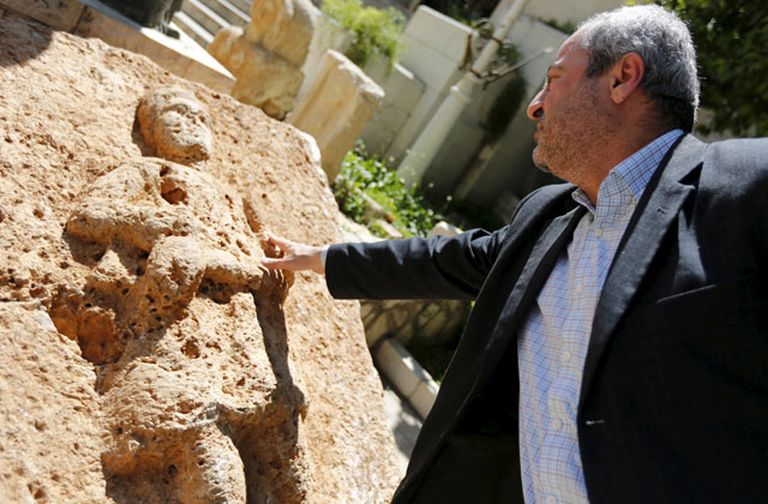 Senās Romas laikmeta statuja, kas atrasta Raklā, Damaskas pievārtē
