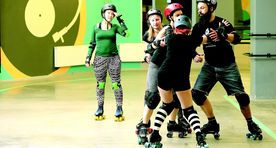 Murdugu luud või voolaku veri – roller derby naised üksteise vastu vimma ei pea