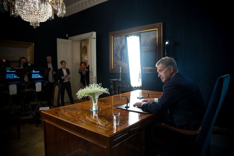 Soome president Sauli Niinistö uusaasta kõne eel oma kabinetis, Helsingis, 2017