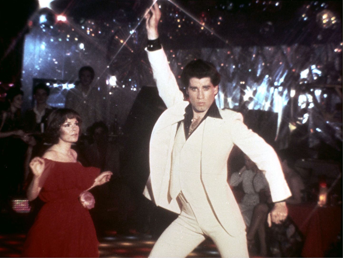John Travolta tantsustseen filmis «Saturday Night Fever»