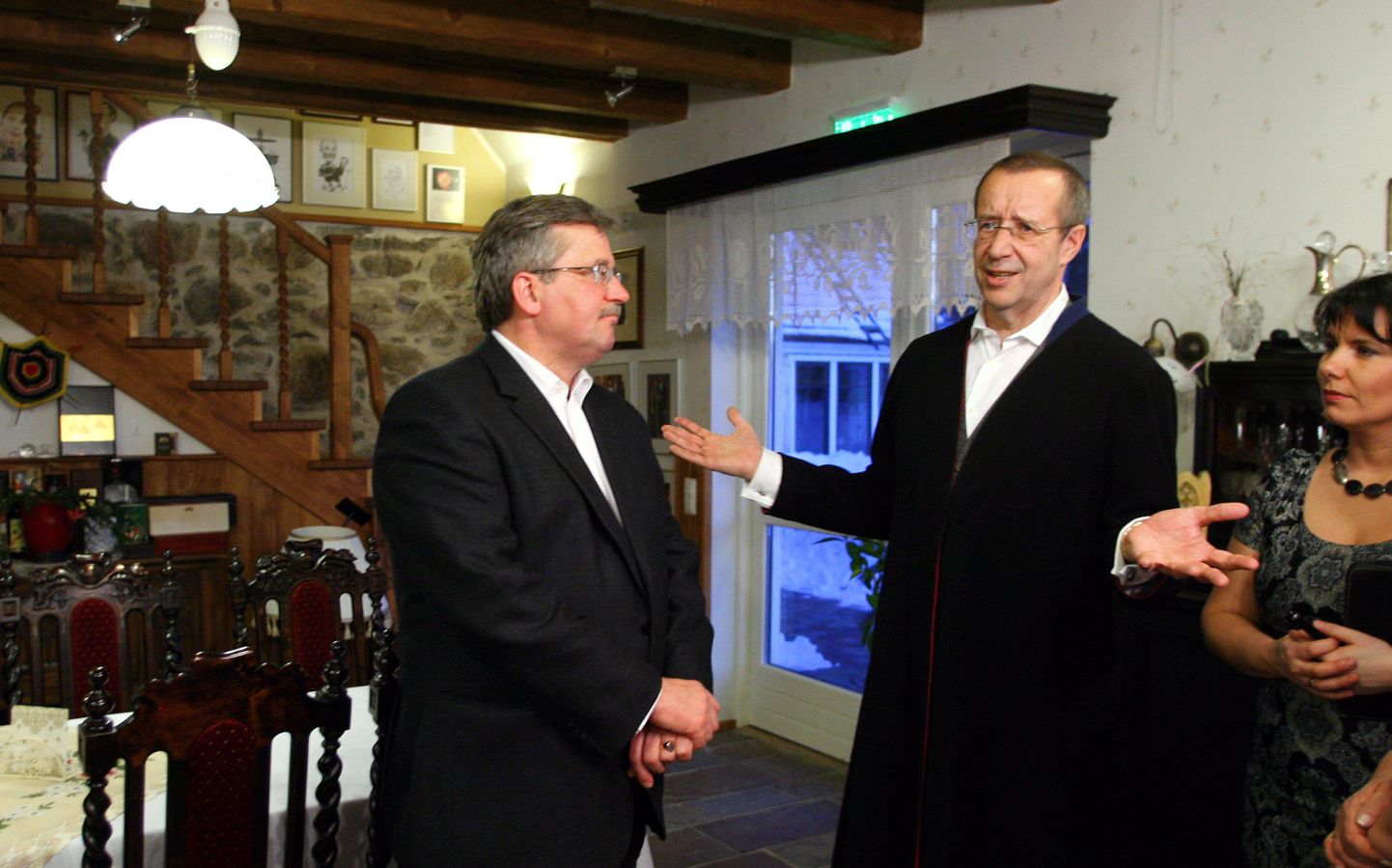 Poola president Bronisław Komorowski ametlikul visiidil Eestis.  Presidentide Bronisław Komorowski ja Toomas Hendrik Ilvese kohtumine Ärma talus.
