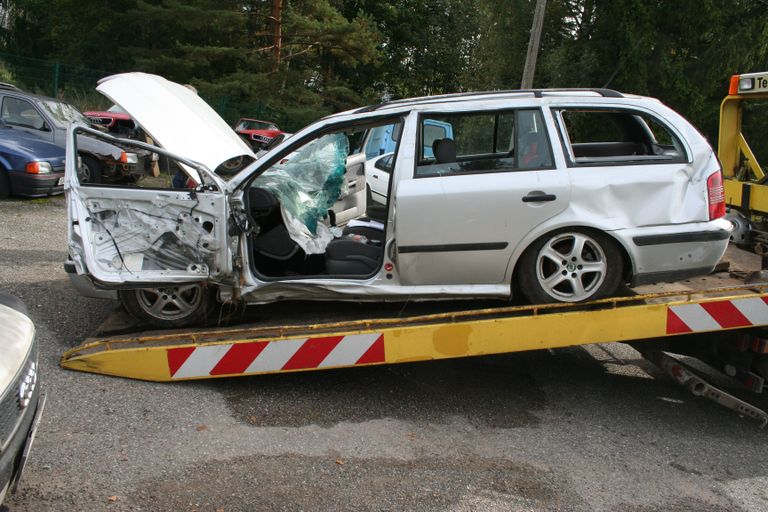 Viljandis liiklusõnnetuses kannatada saanud sõiduk on valmis uurimiseks.