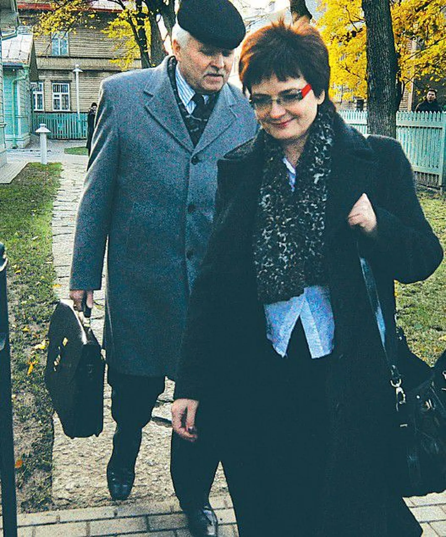 Вице-мэр Таллинна Юри Пихл и заместитель председателя городского собрания Катрин Сакс  после переговоров по вопросу создания коалиции в столице.