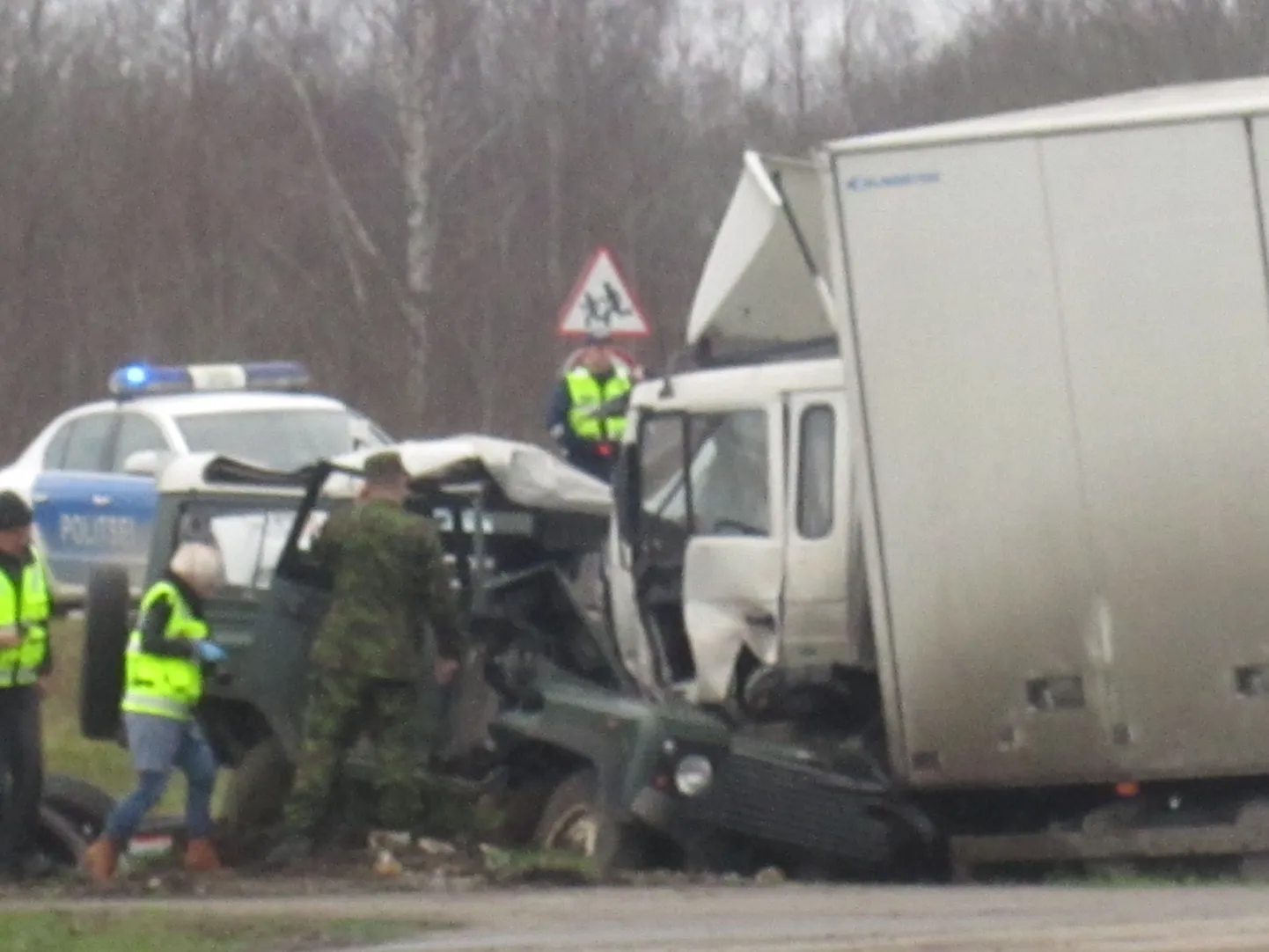 Keila-Haapsalu maanteel juhtunud avarii, milles hukkus inimene.
