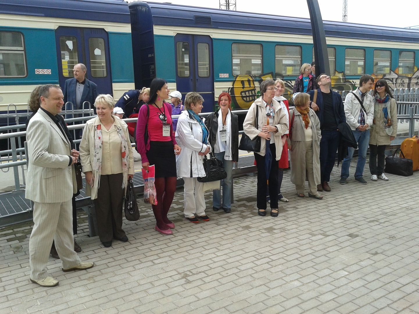 Kirjandusfestivali külalised jõudsid Valga linna.