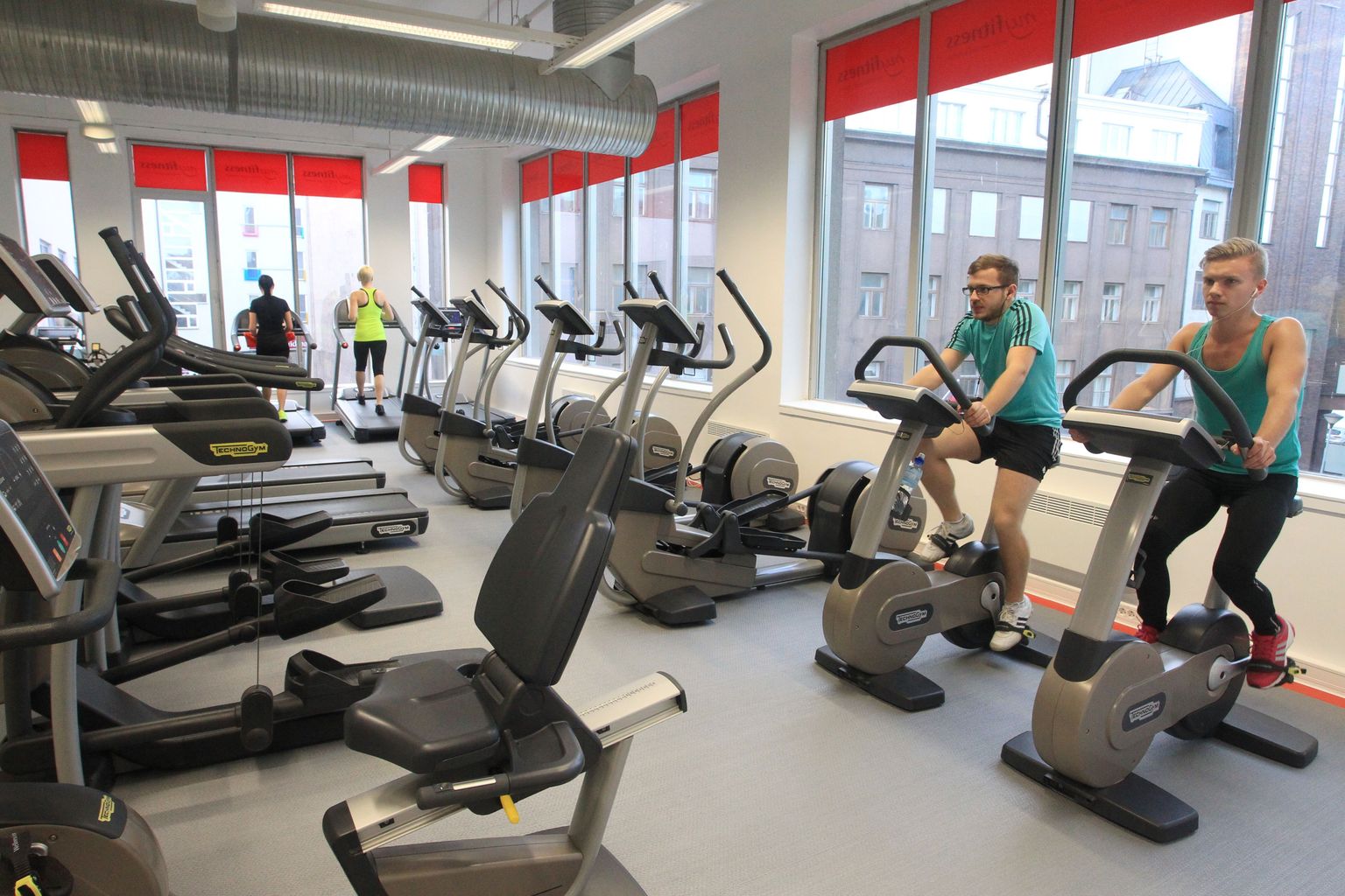 Tartu kesklinna keskuses tegutsev MyFitness laienes teisele korrusele.