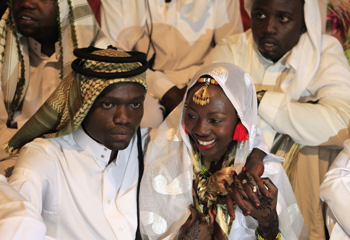 Keenias said mehed ametlikult loa mitmenaisepidamiseks