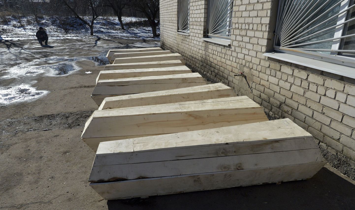 Ukraina konfliktis hukkunute kirstud