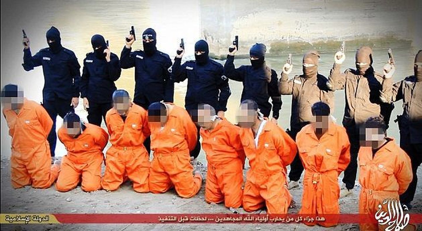 Лидер ИГ Абу Бакр аль-Багдади запретил боевикам снимать казни на видео и выкладывать ролики в интернет.