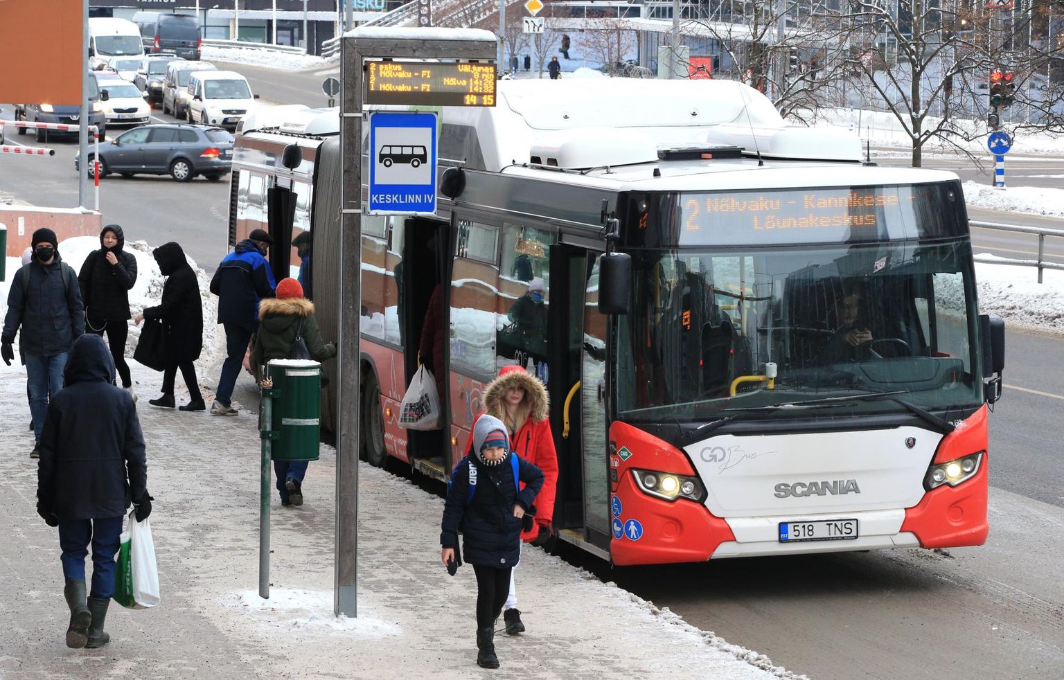 Ukraina sõjapõgenikud saavad terve aasta tasuta ühistranspordiga liigelda.