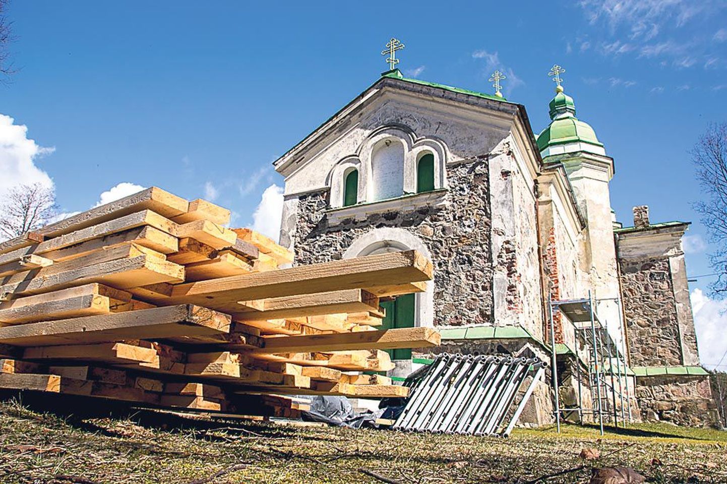 Renoveeritavas Pootsi-Kõpu kirikus on alates 19. sajandi keskpaigast tegutsenud katkematult väike kogudus, kirikus toimuvad kontserdidki.