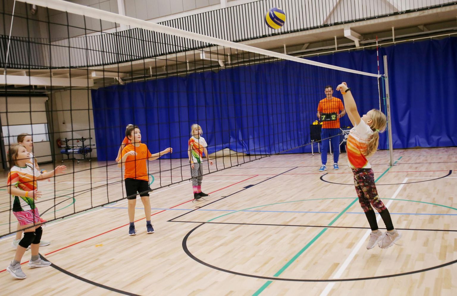 Altia spordiklubi vőrkpallitrenn Elva spordihoones treener Marek Pihlaku juhendusel.