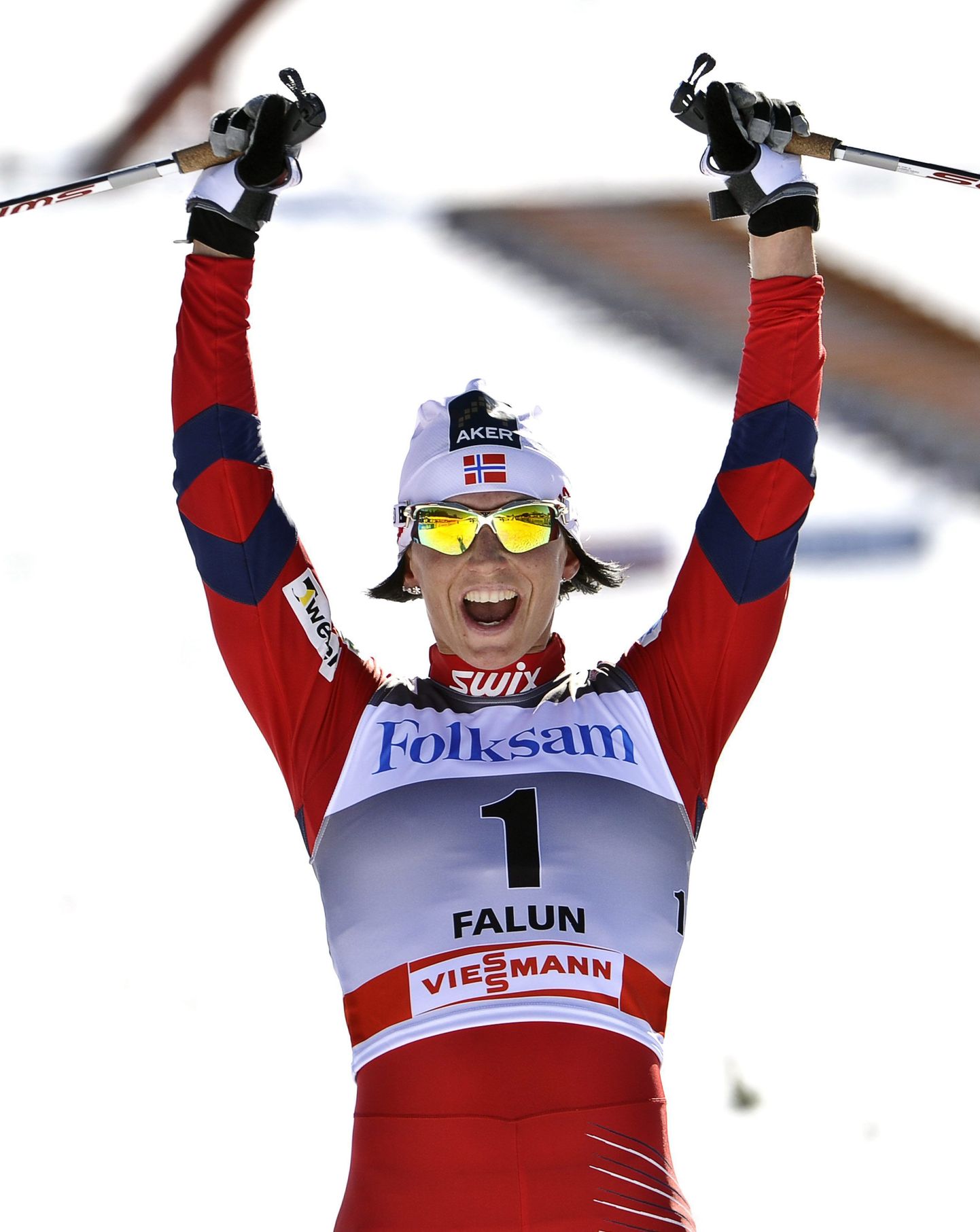 Marit Björgen jõudis Falunis esimesena finišisse.