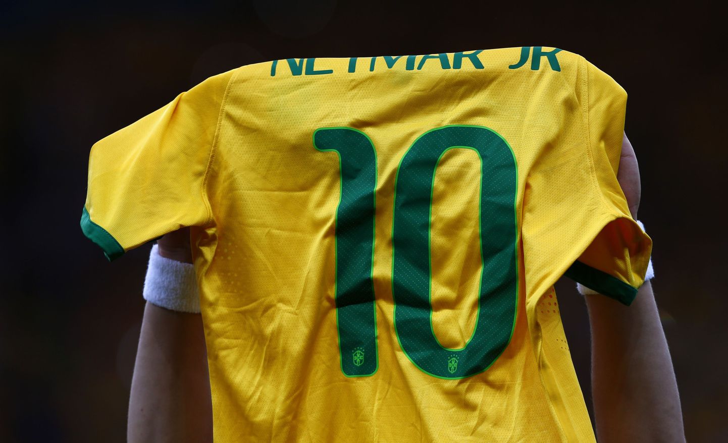 Neymar vigastuse tõttu poolfinaalis kaas ateha ei saanud, kuid teenis siiski ära osade fännide vihapurske