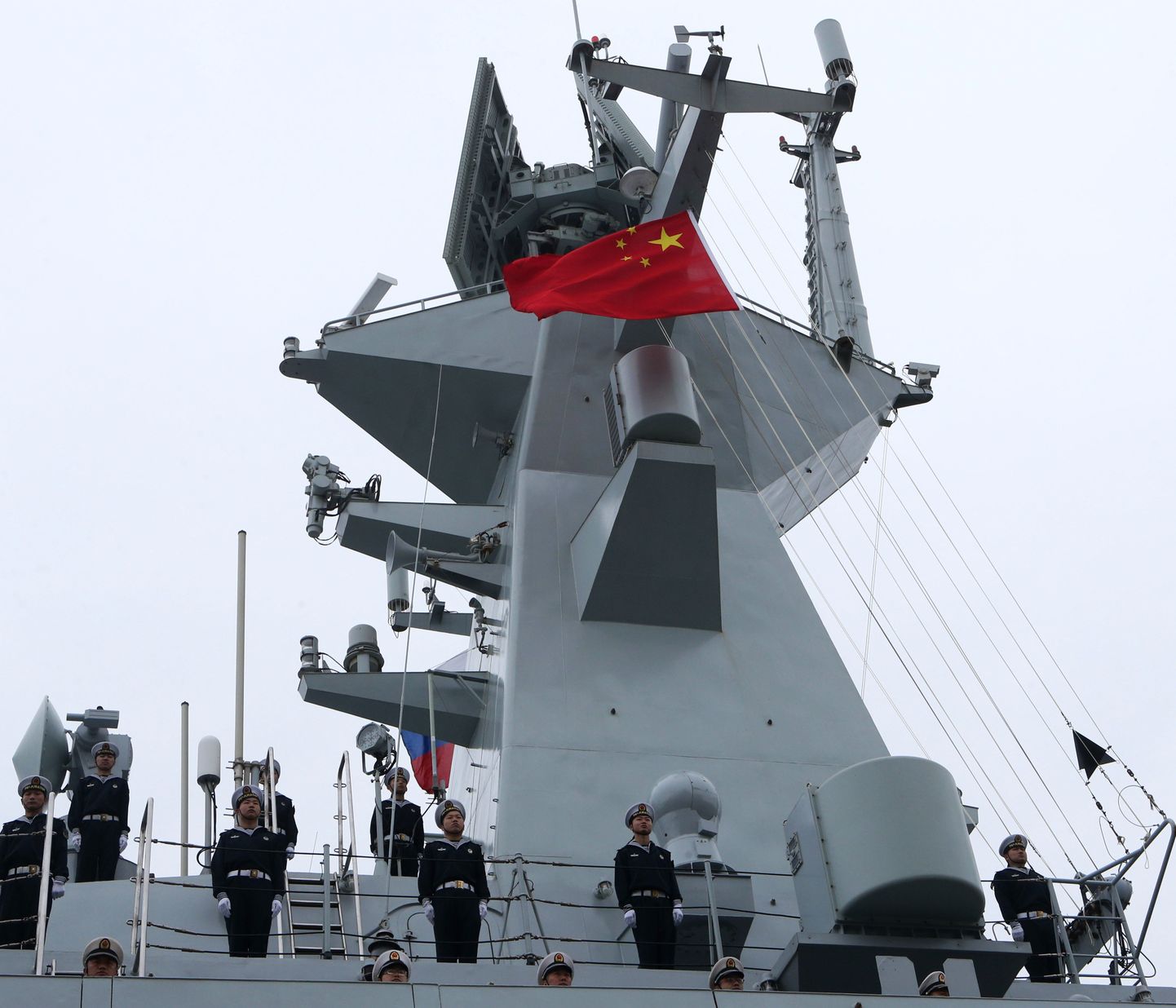 Hiina fregatt Yuncheng juulikuus Läänemerel.