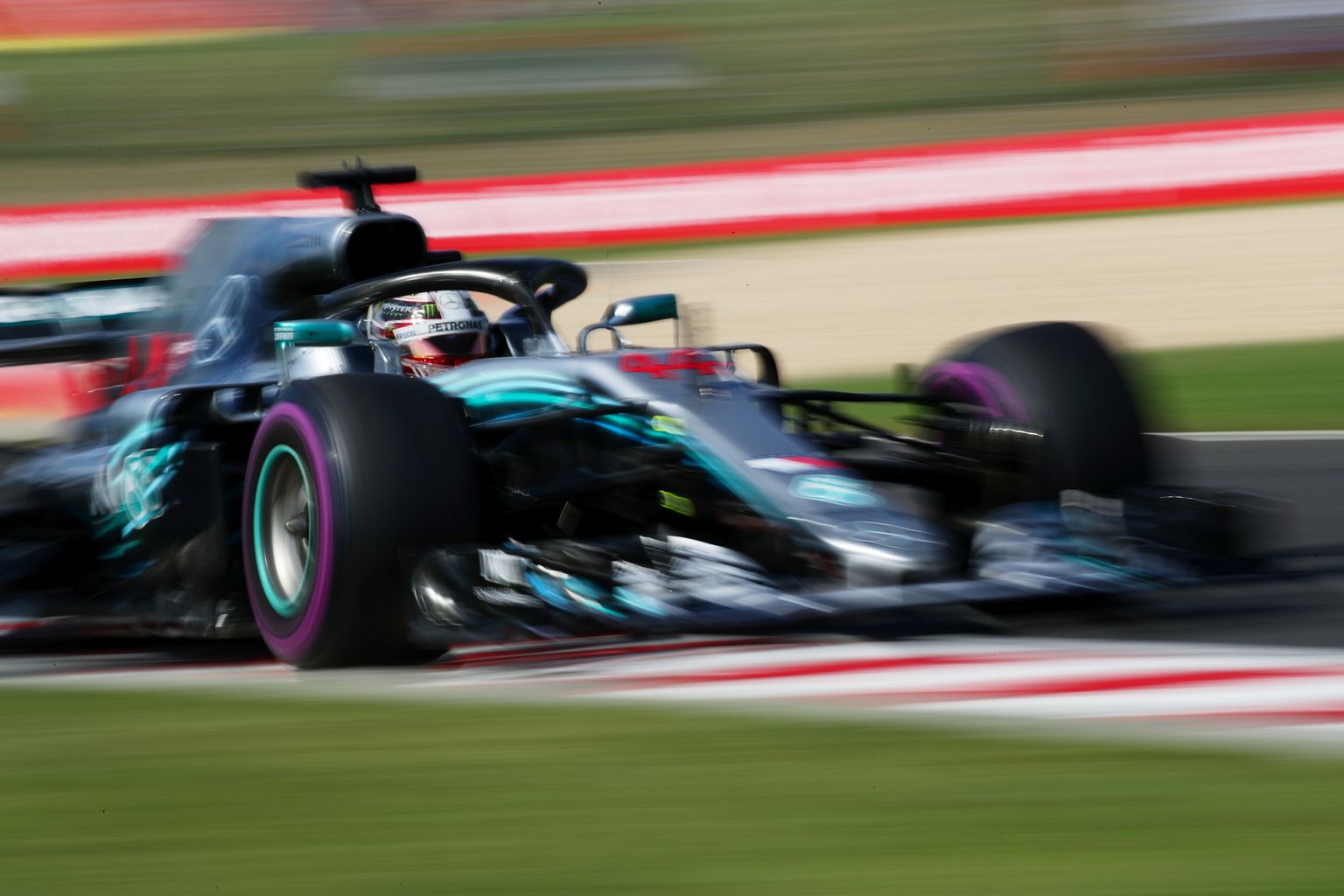 Formula One F1 - Hungarian Grand Prix - Hungaroring, Budapest, Hungary - July 29, 2018 Mercedes Lewis Hamilton in action during the race REUTERS/Bernadett Szabo