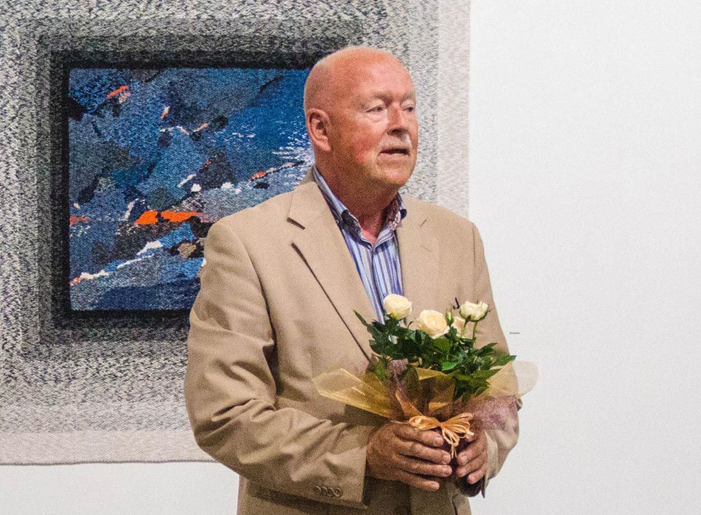 Peeter Kuutma tutvustab uue kunsti muuseumis vaibakunstnike näitust.