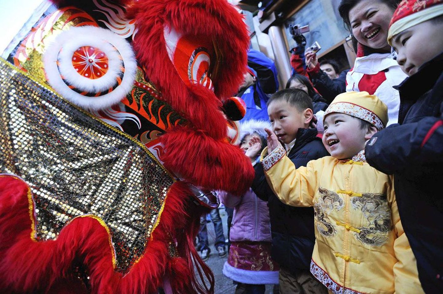 Hiinlaste uusaasta tähistamine New Yorgi hiinalinnas.