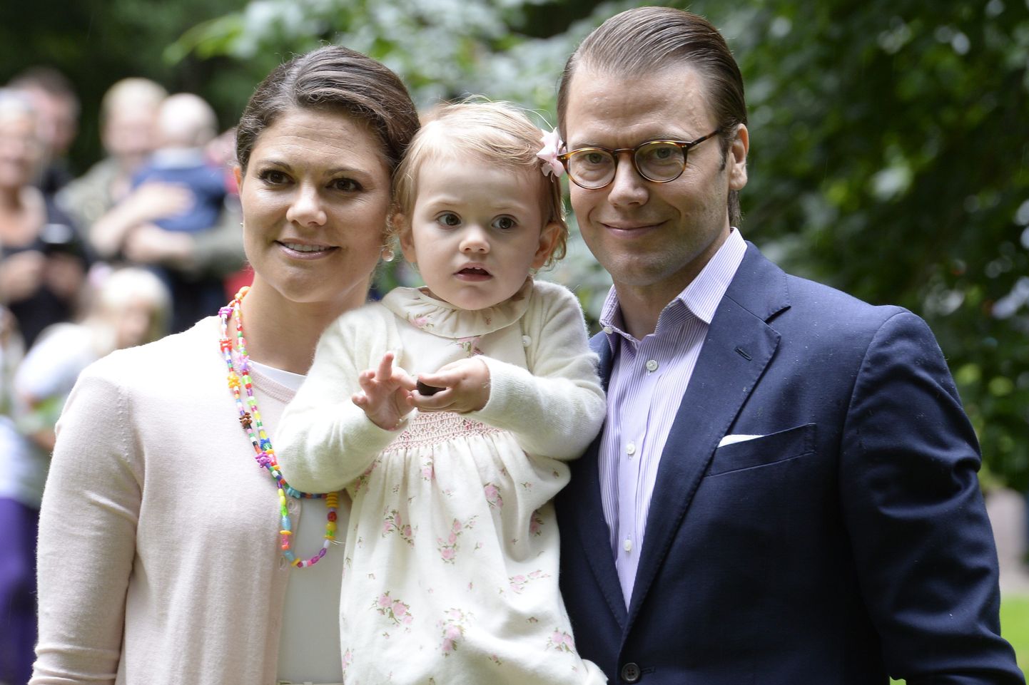 Rootsi kroonprintsess Victoria,  printsess Estelle ja prints Daniel
