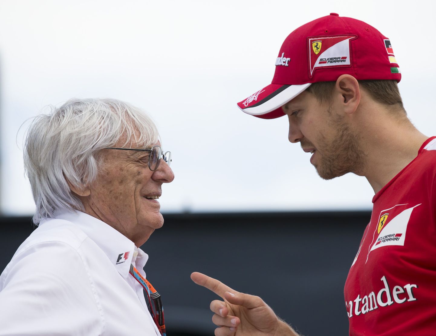Sebastian Vettel (paremal) ja Bernie Ecclestone.