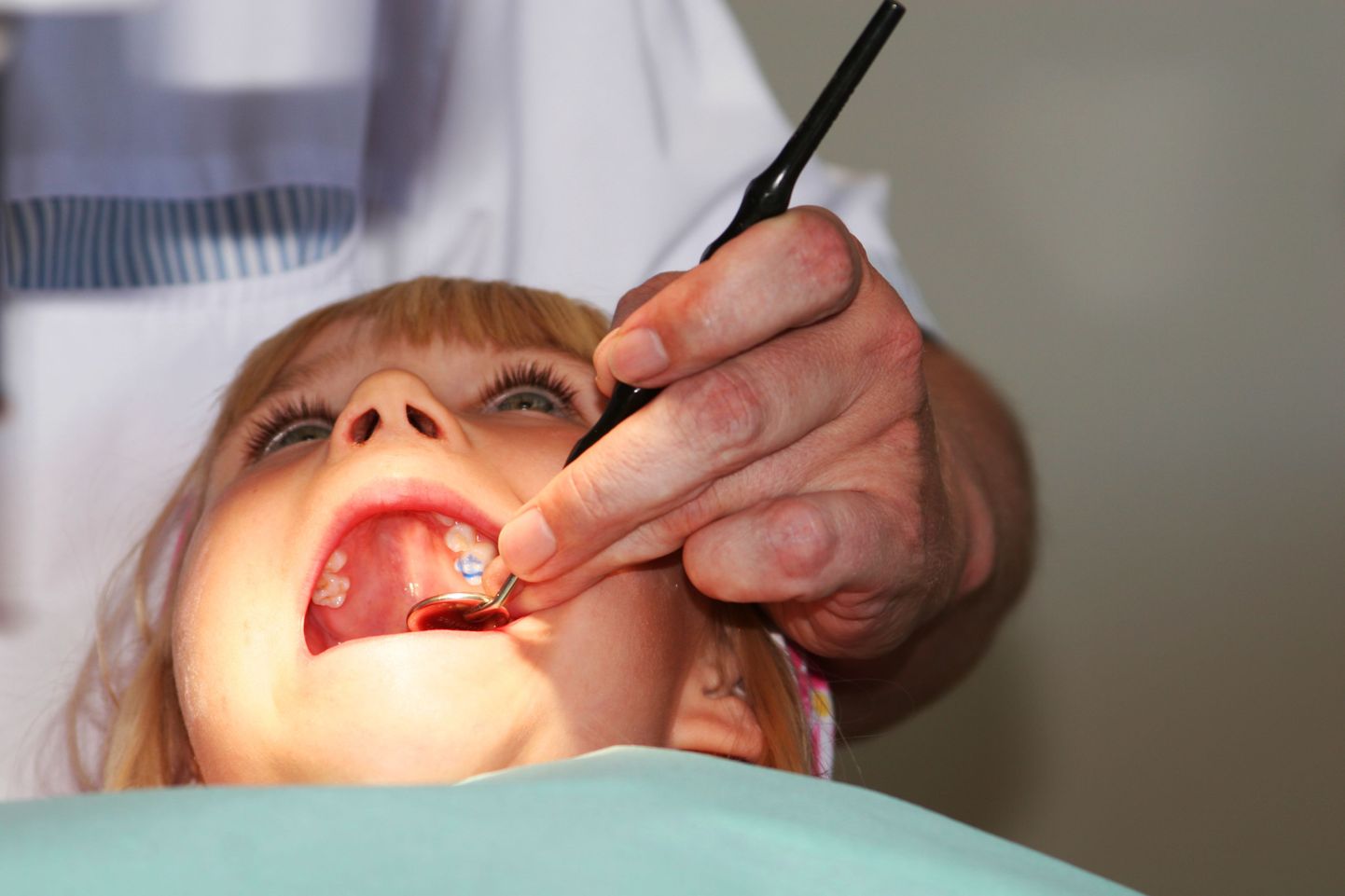 Hambaarsti juures käivad kõige usinamalt koolilapsed.