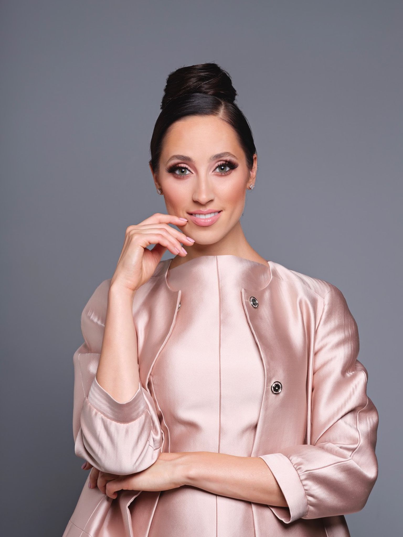 Элина Нечаева