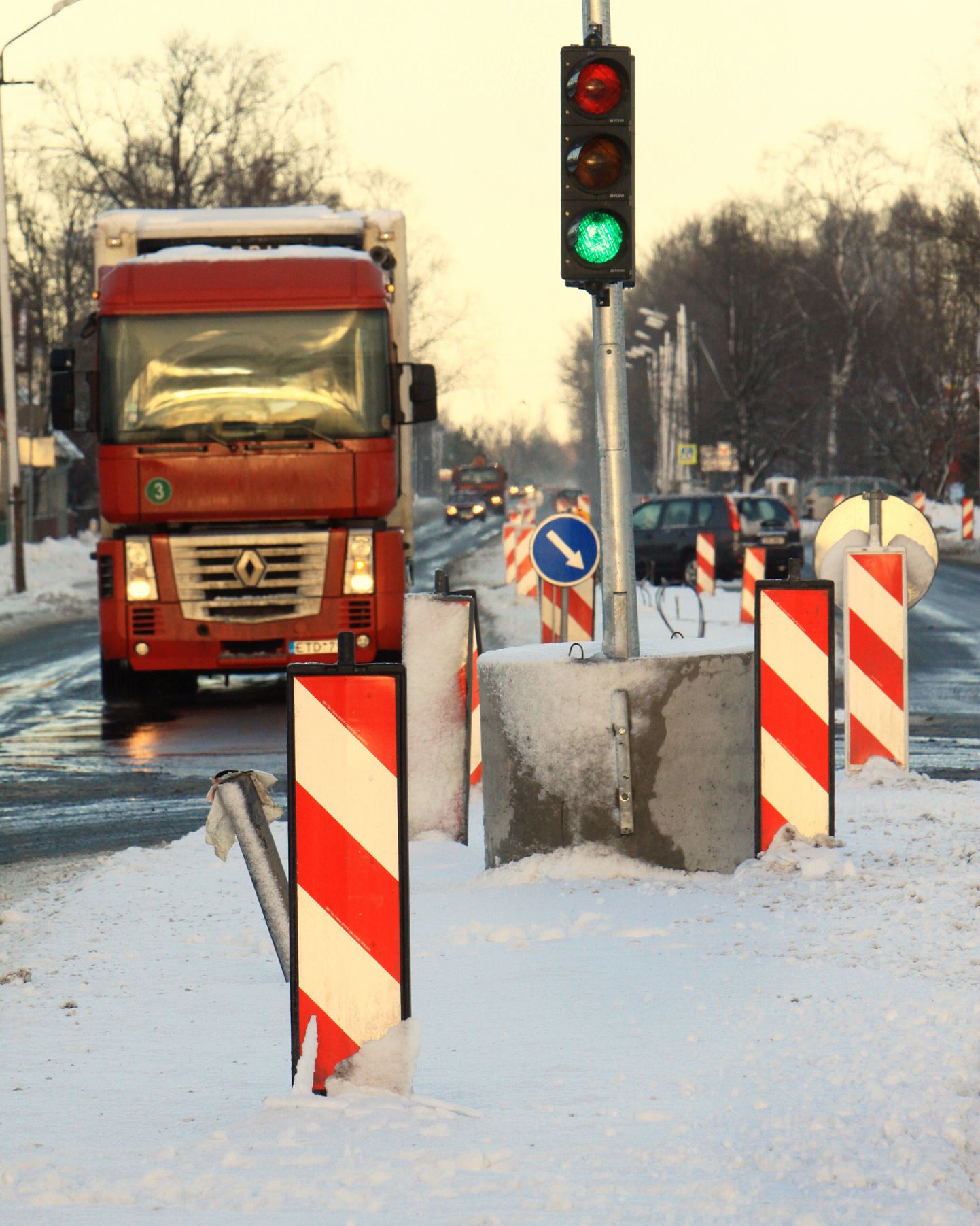 Pärnu linnavalitsus näitas Tallinna maantee 641 meetri pikkuse lõigu riigile andmisele rohelist tuld.