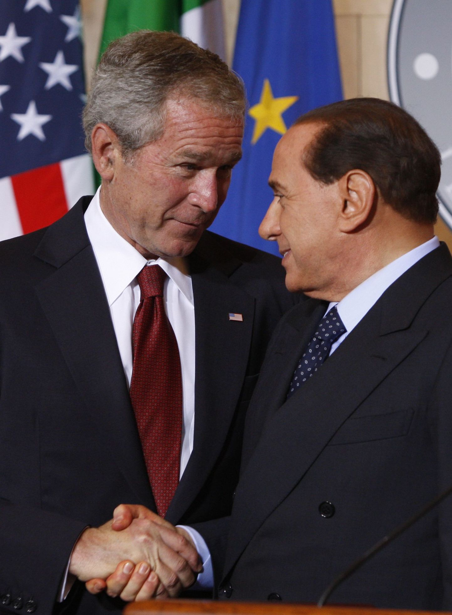 USA president George W. Bush käis Itaalias hiljuti taas peaministriks tõusnud Silvio Berlusconil külas alles juunis.