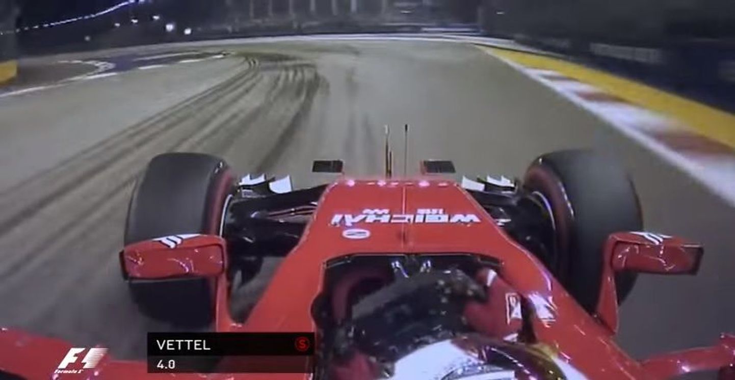 Kaader videost, kuidas on sõita Sebastian Vetteli autos.